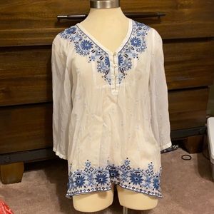 JJill white summer blouse with blue flowers